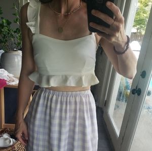 Ctopped white top